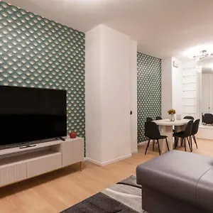 Apartment Royal Duomo, Milan