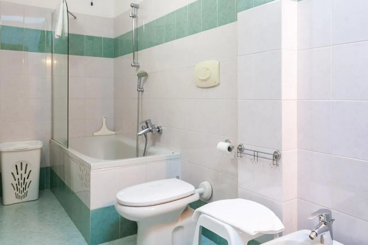 Bnbutler - Asiago, 41 - Quartiere Gorla, Verde In Citta Milan 0*,  Italy